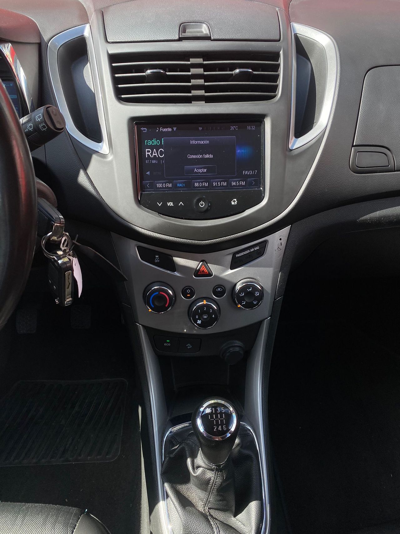 Foto Chevrolet Trax 16