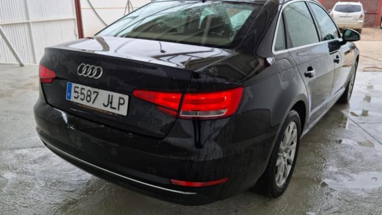 Foto Audi A4 4