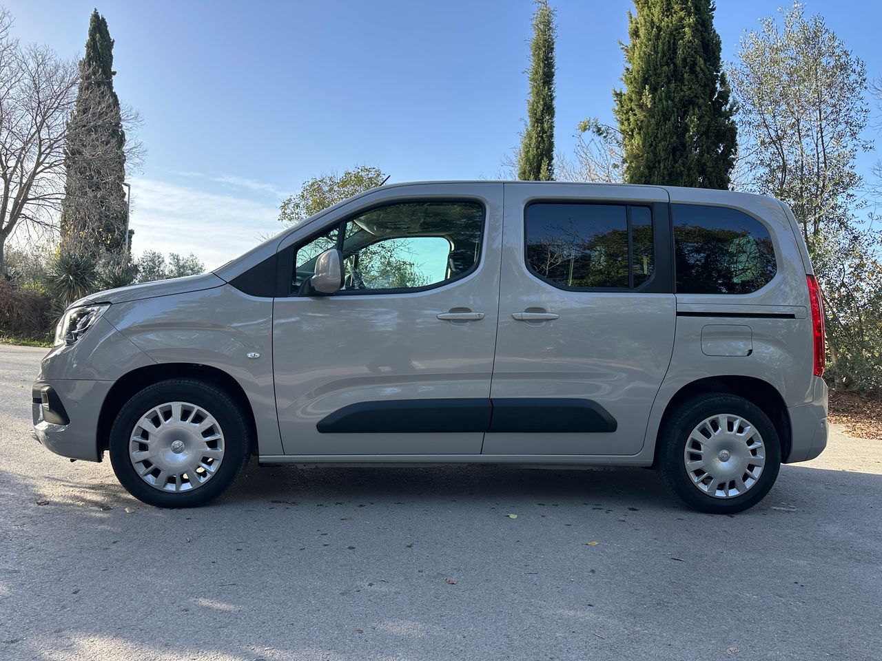 Foto Opel Combo Life 7