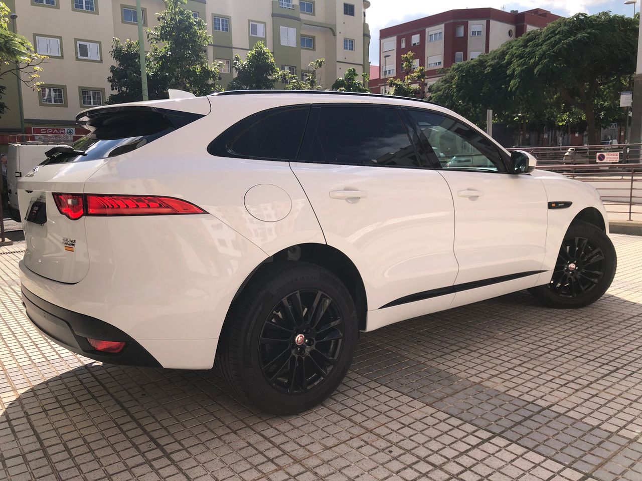 Foto Jaguar F-Pace 3