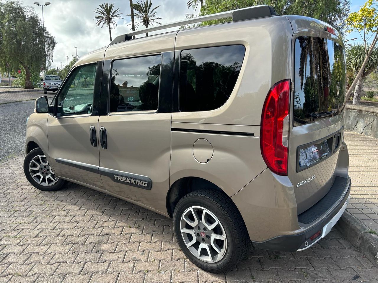 Foto Fiat Doblo Panorama 5