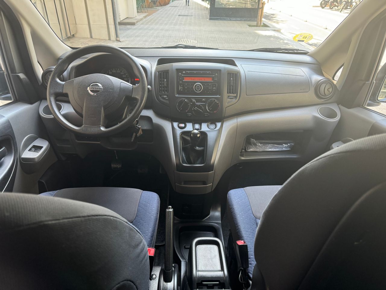 Foto Nissan NV200 19