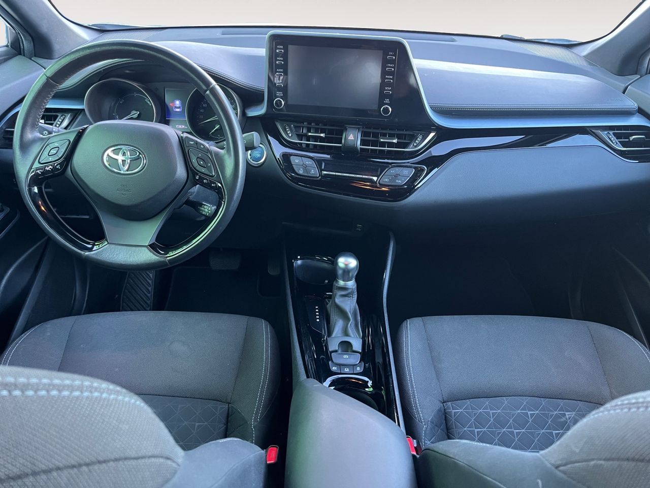 Foto Toyota C-HR 8