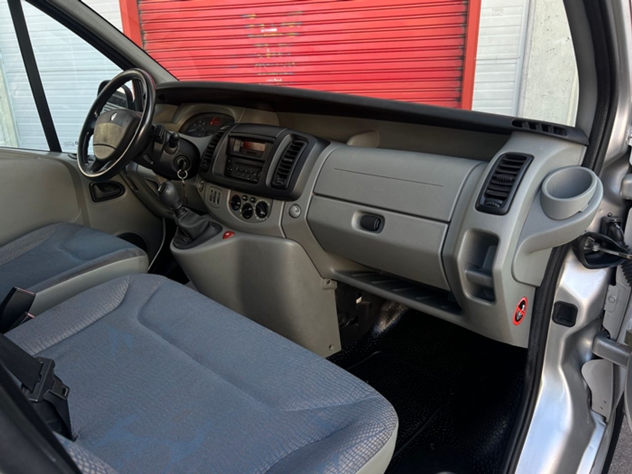 Foto Renault Trafic 23