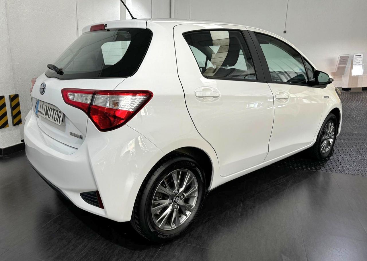 Foto Toyota Yaris 3