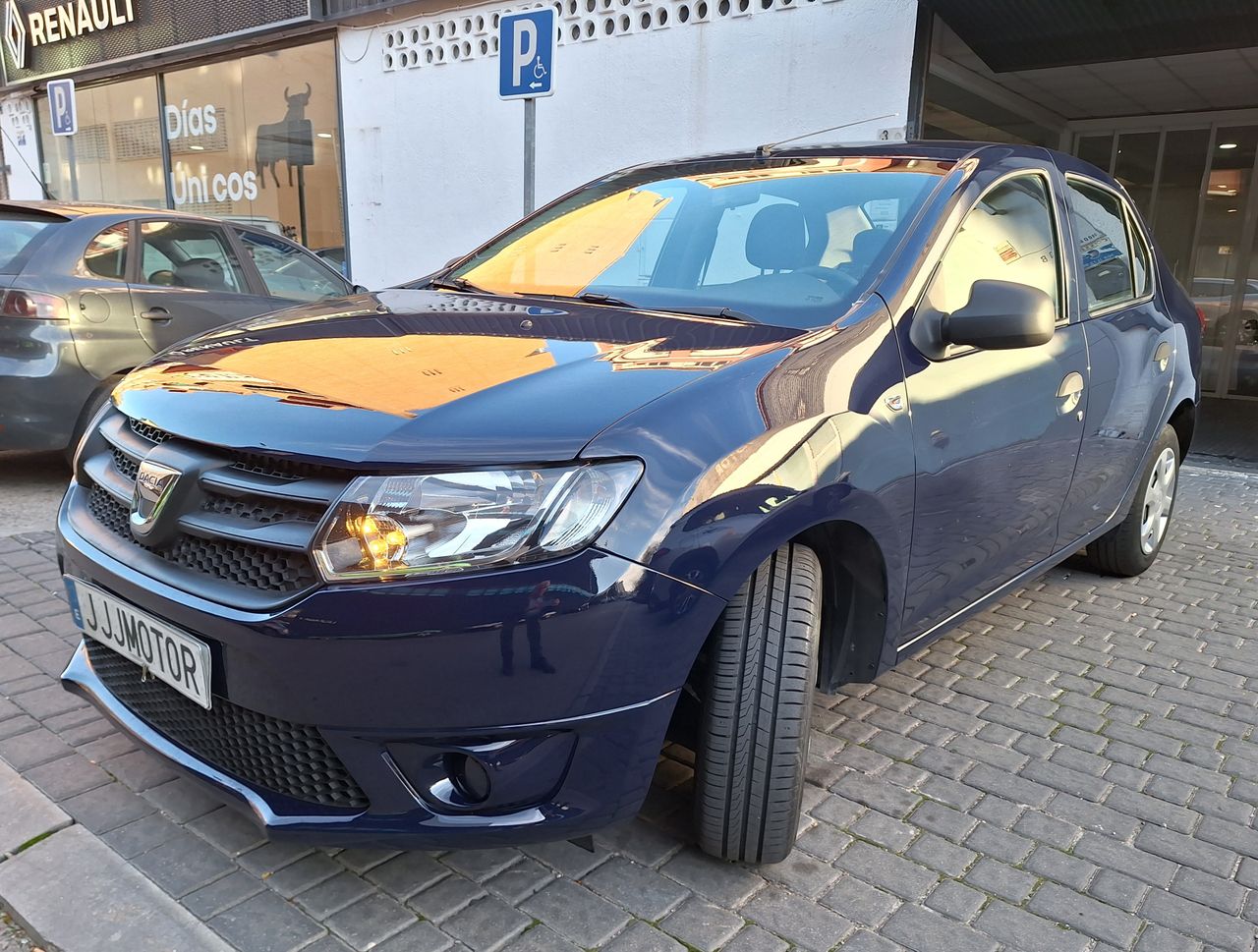 Foto Dacia Logan 1