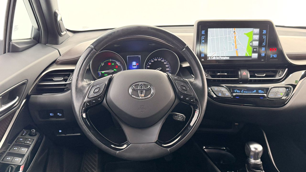 Foto Toyota C-HR 7