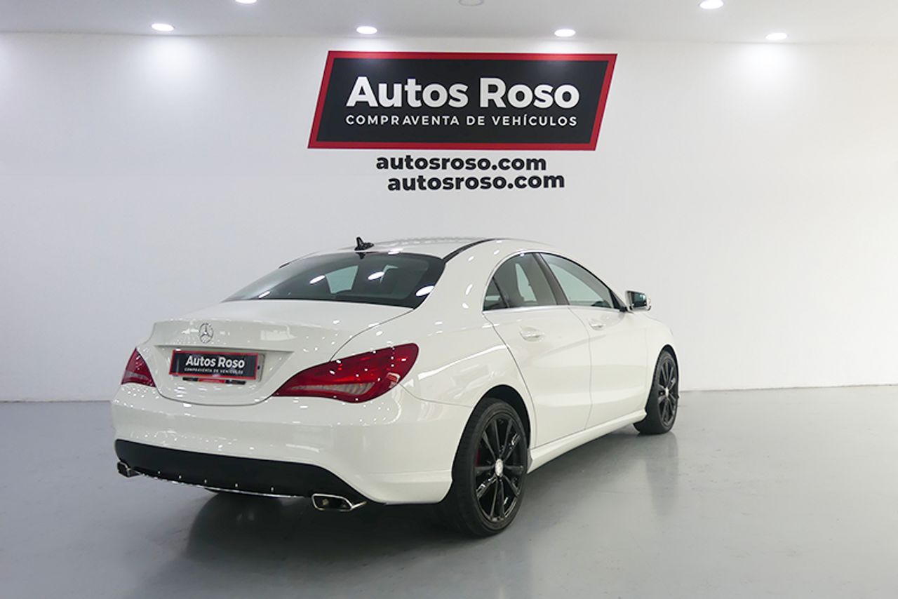 Foto Mercedes-Benz Clase CLA 3