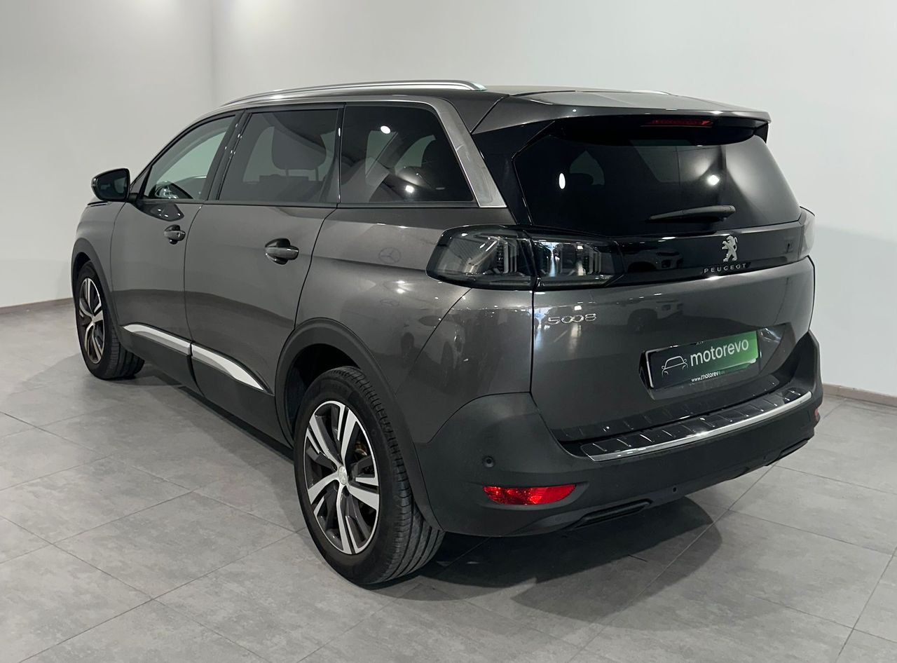 Foto Peugeot 5008 9