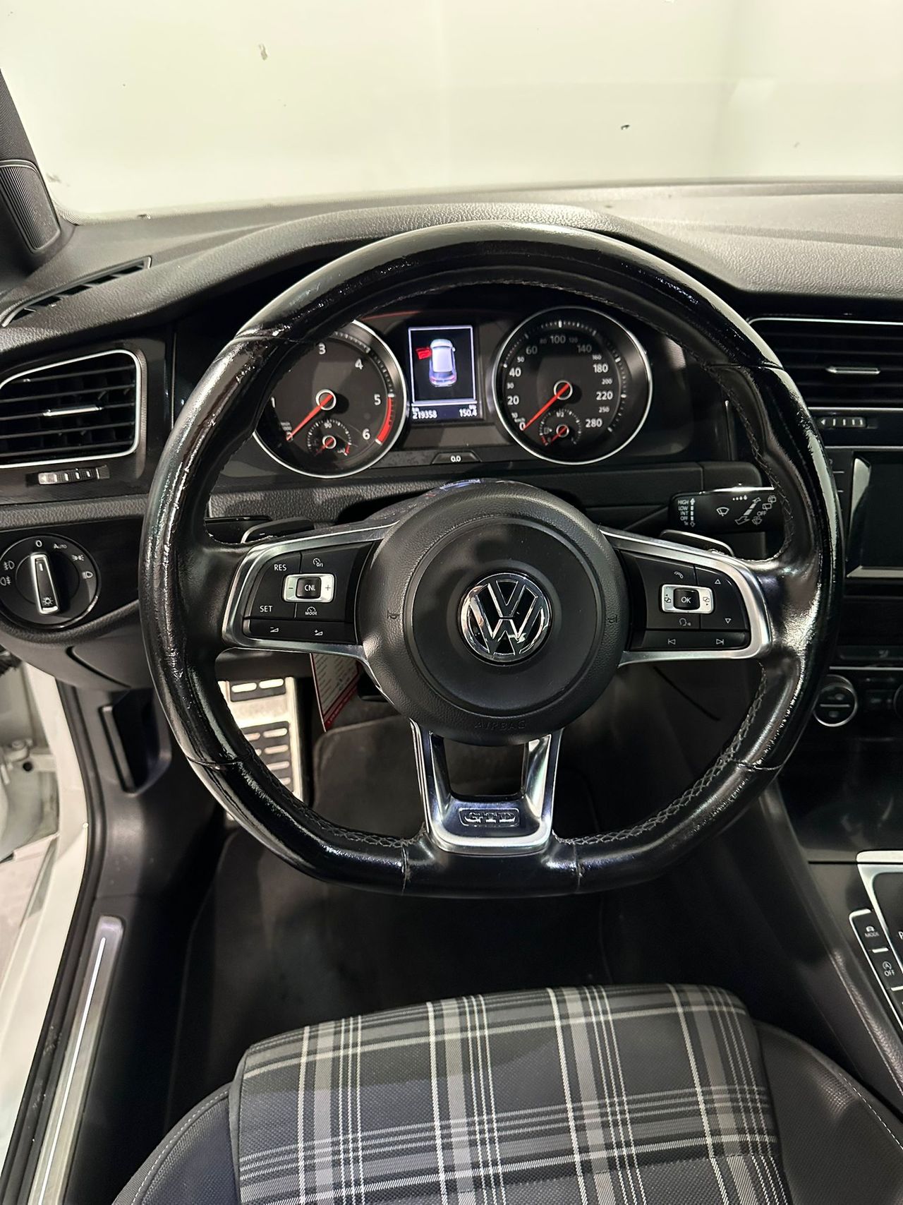 Foto Volkswagen Golf 11