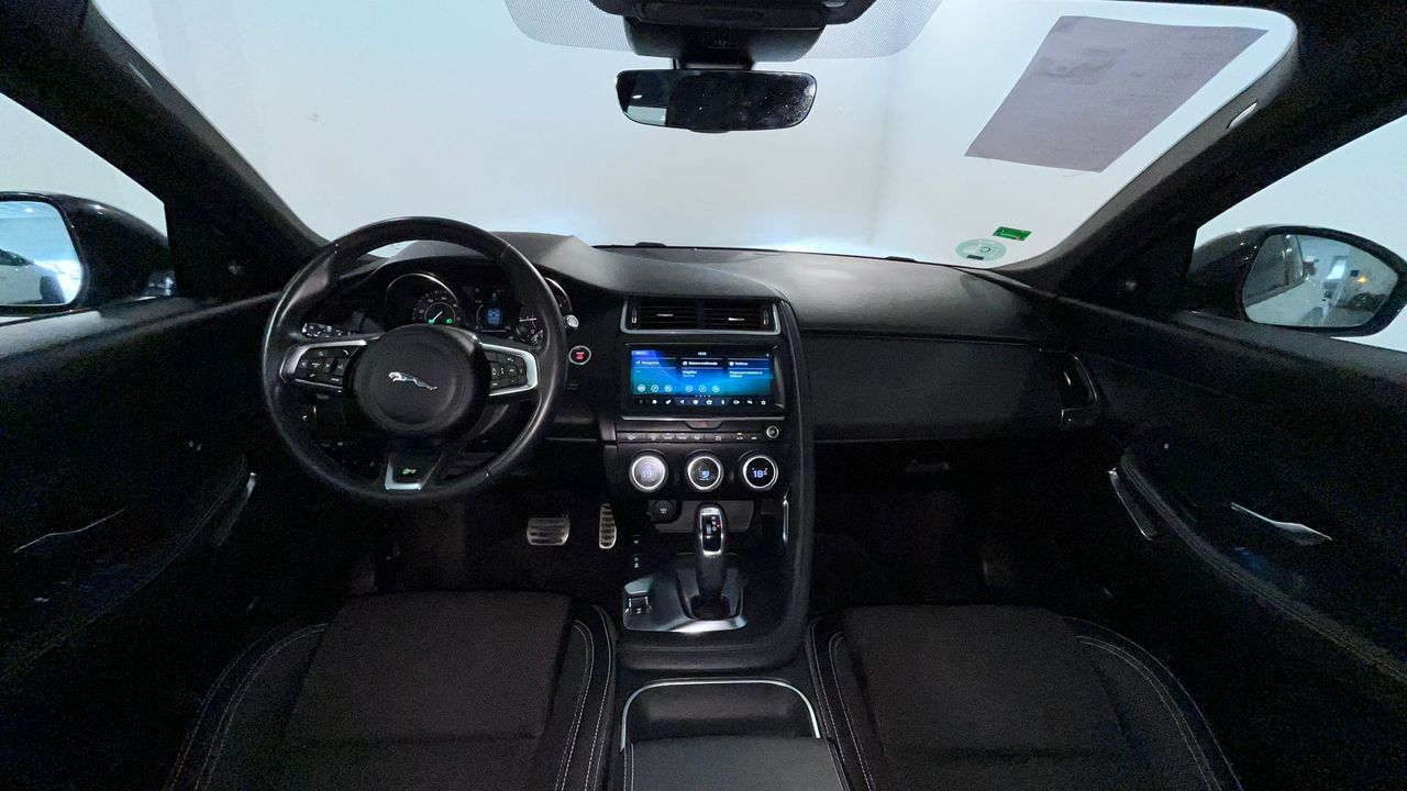 Foto Jaguar E-Pace 7