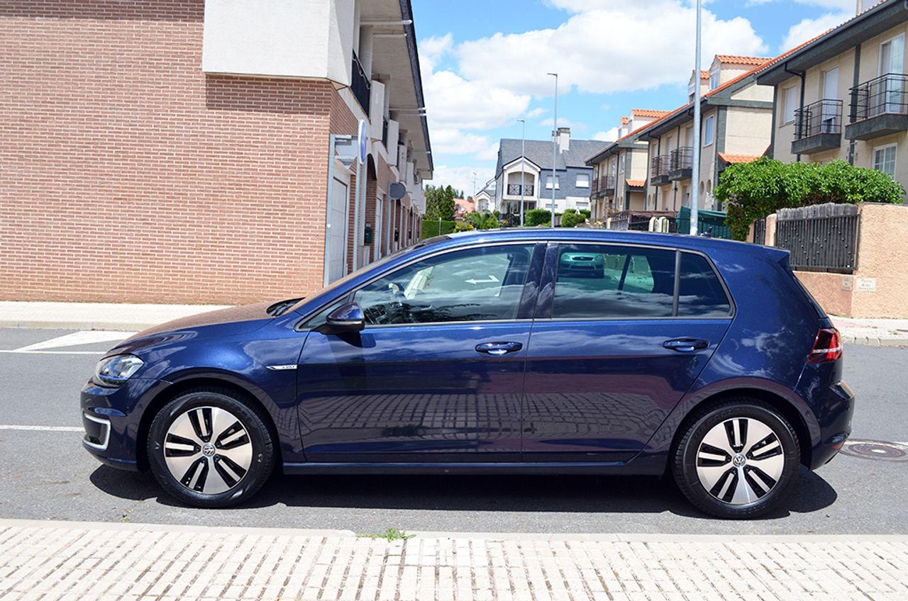 Foto Volkswagen Golf 73