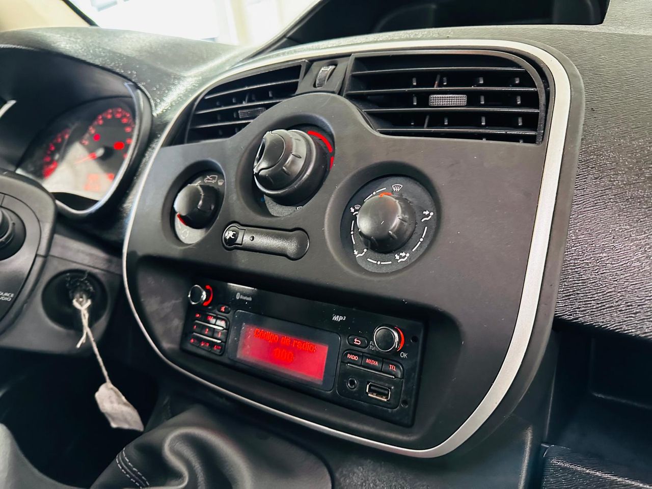 Foto Renault Kangoo 16