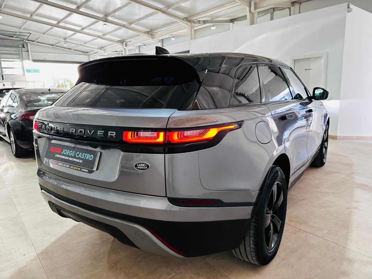 Foto Land-Rover Range Rover Velar 10