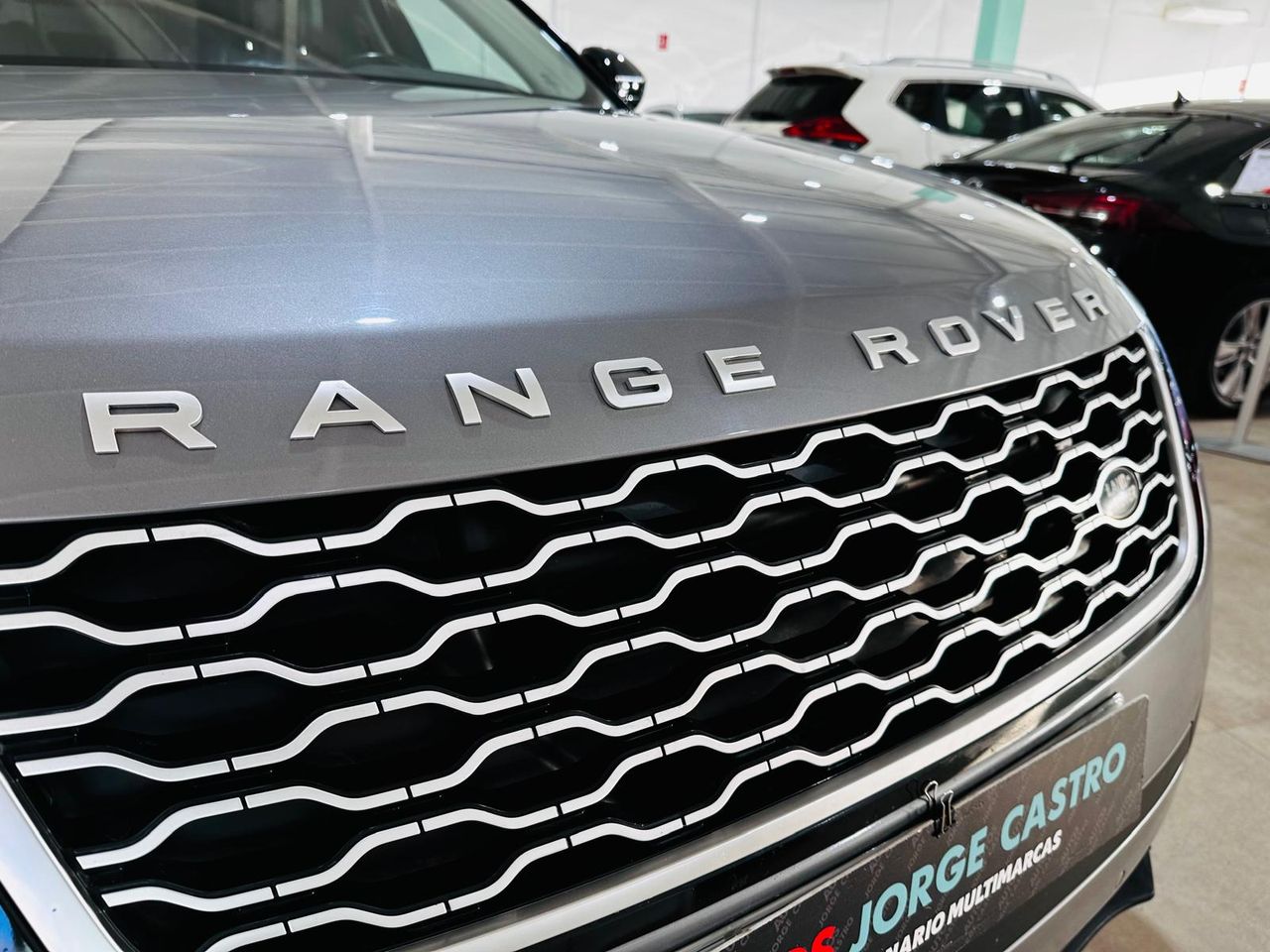 Foto Land-Rover Range Rover Velar 18