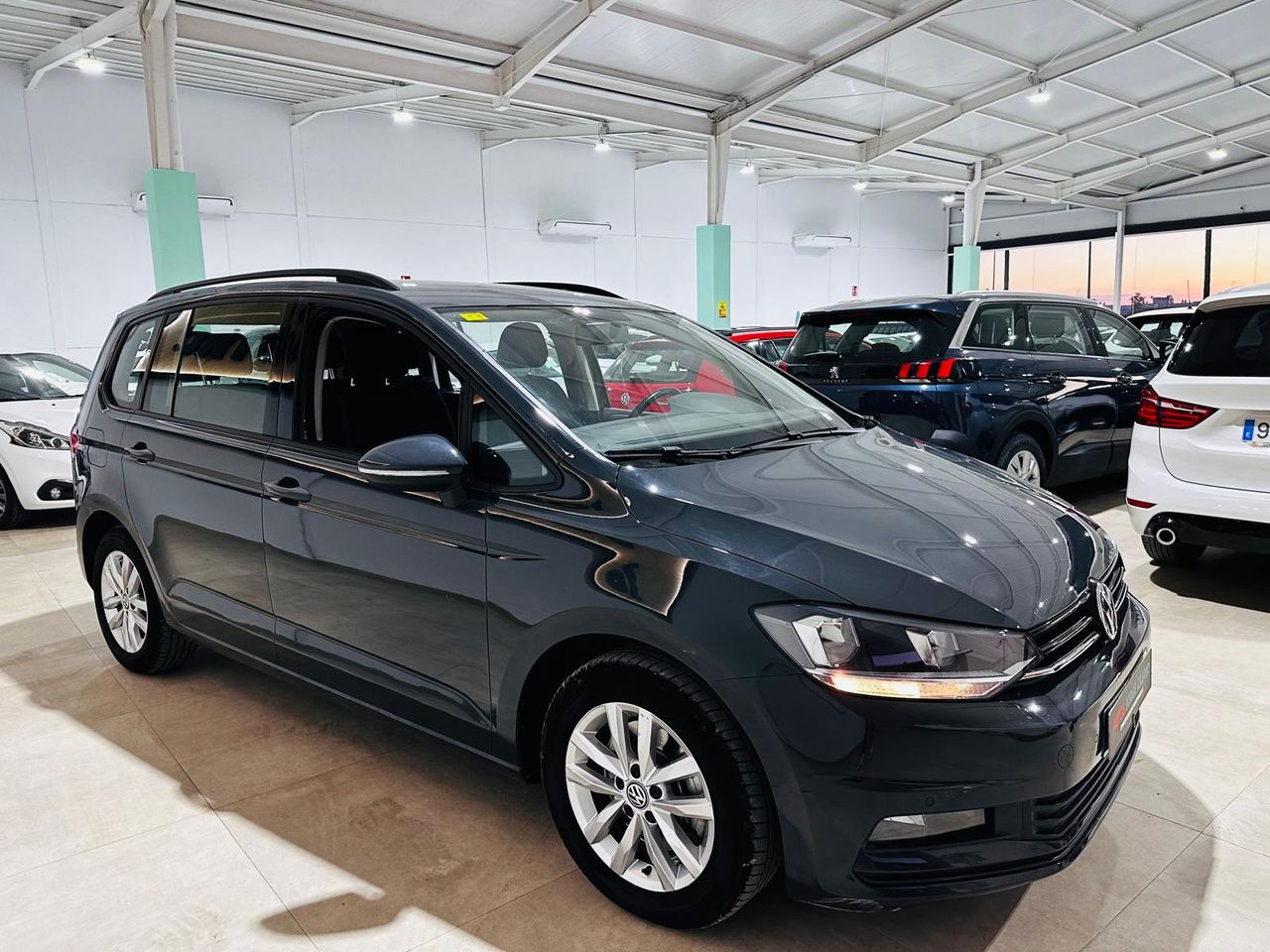 Foto Volkswagen Touran 2