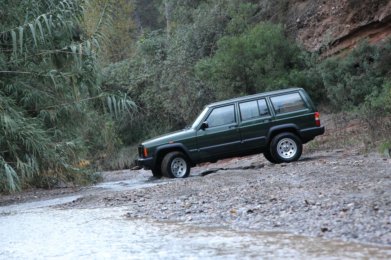 Foto Jeep Cherokee 52