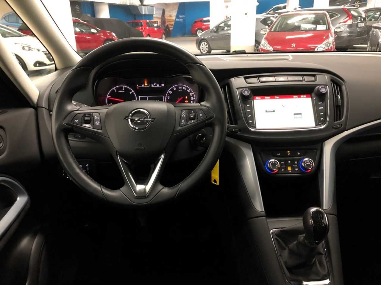 Foto Opel Zafira 21