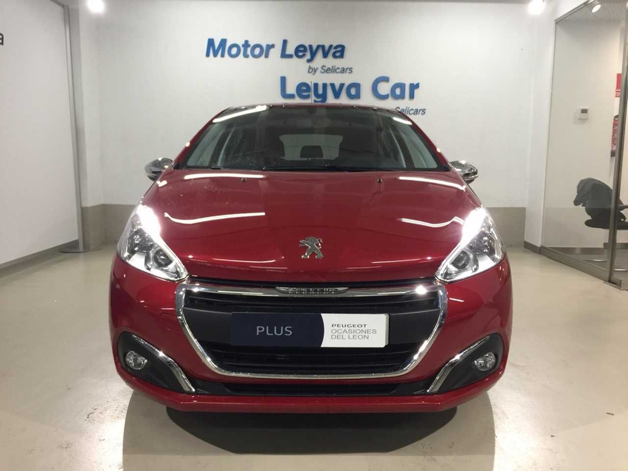 Foto Peugeot 208 11