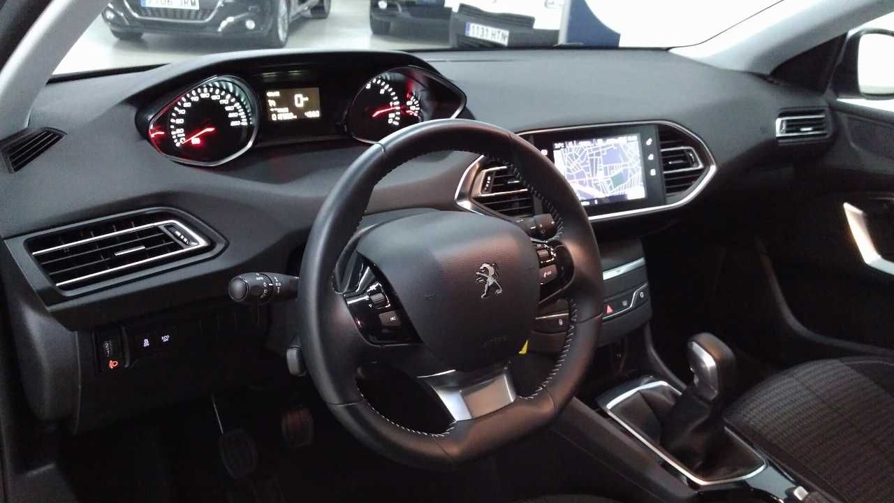 Foto Peugeot 308 16