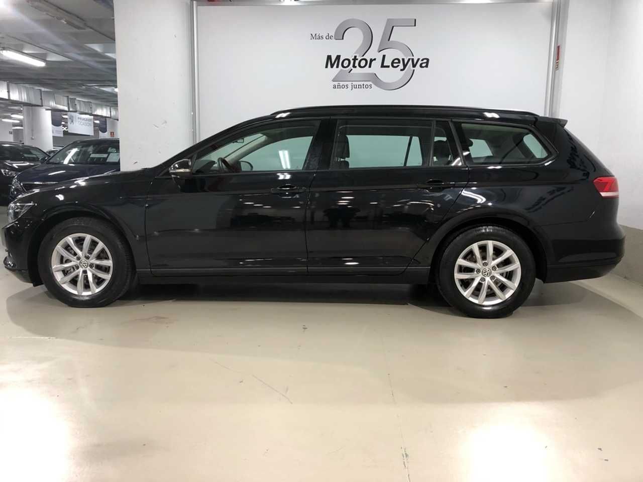 Foto Volkswagen Passat 12