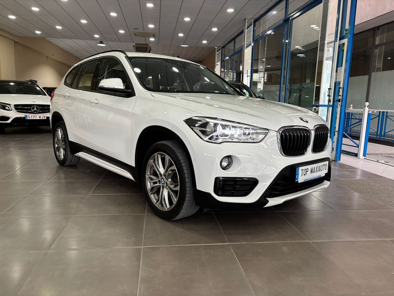 Foto BMW X1 5