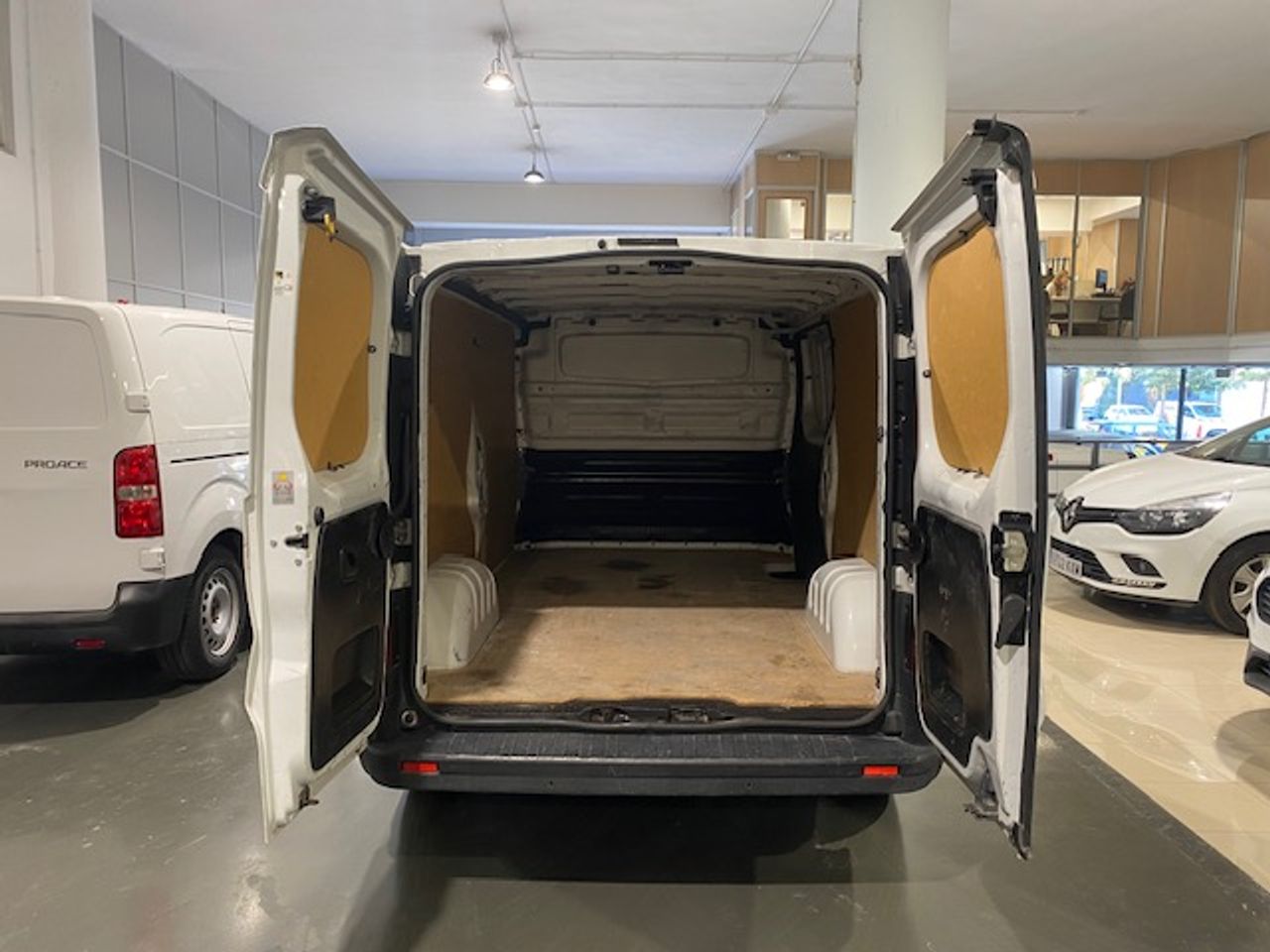 Foto Renault Trafic 8