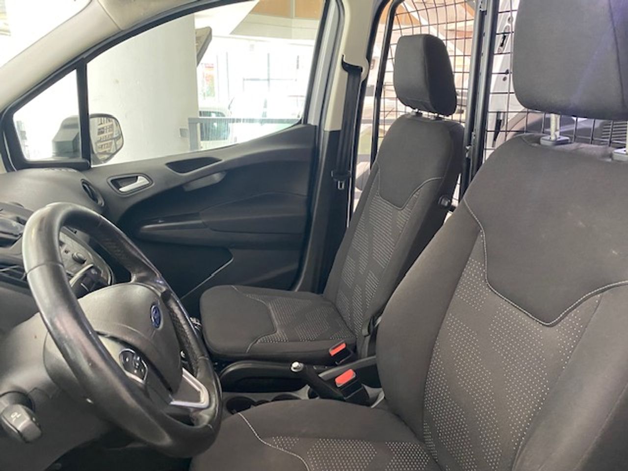 Foto Ford Transit  Courier 13