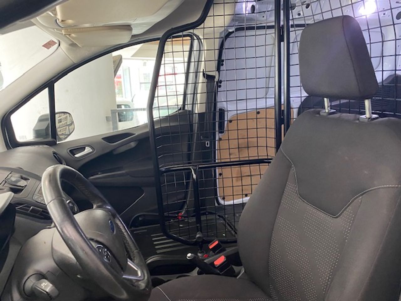 Foto Ford Transit  Courier 15