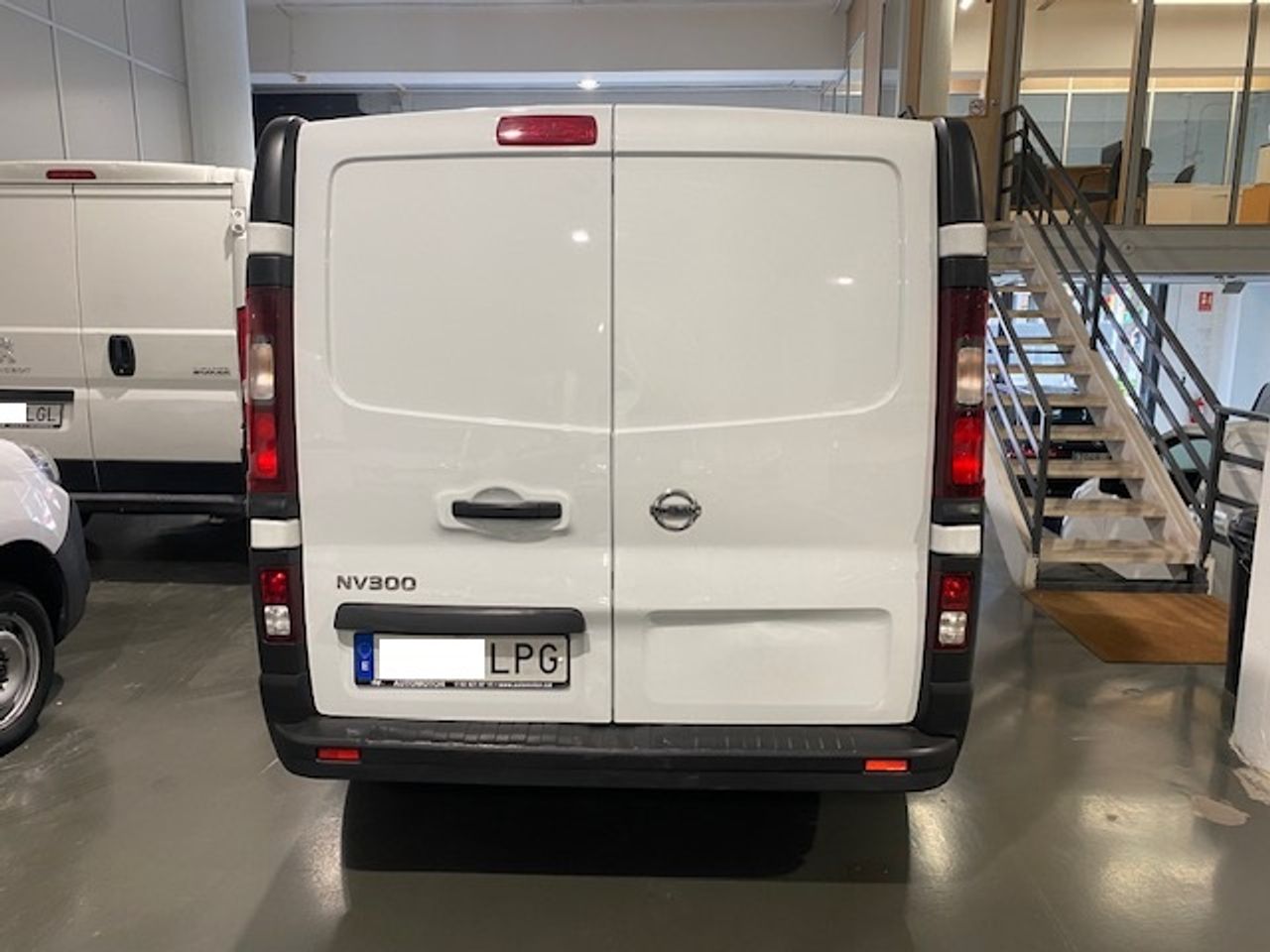 Foto Nissan NV300 6