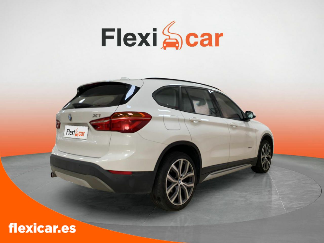 Foto BMW X1 8