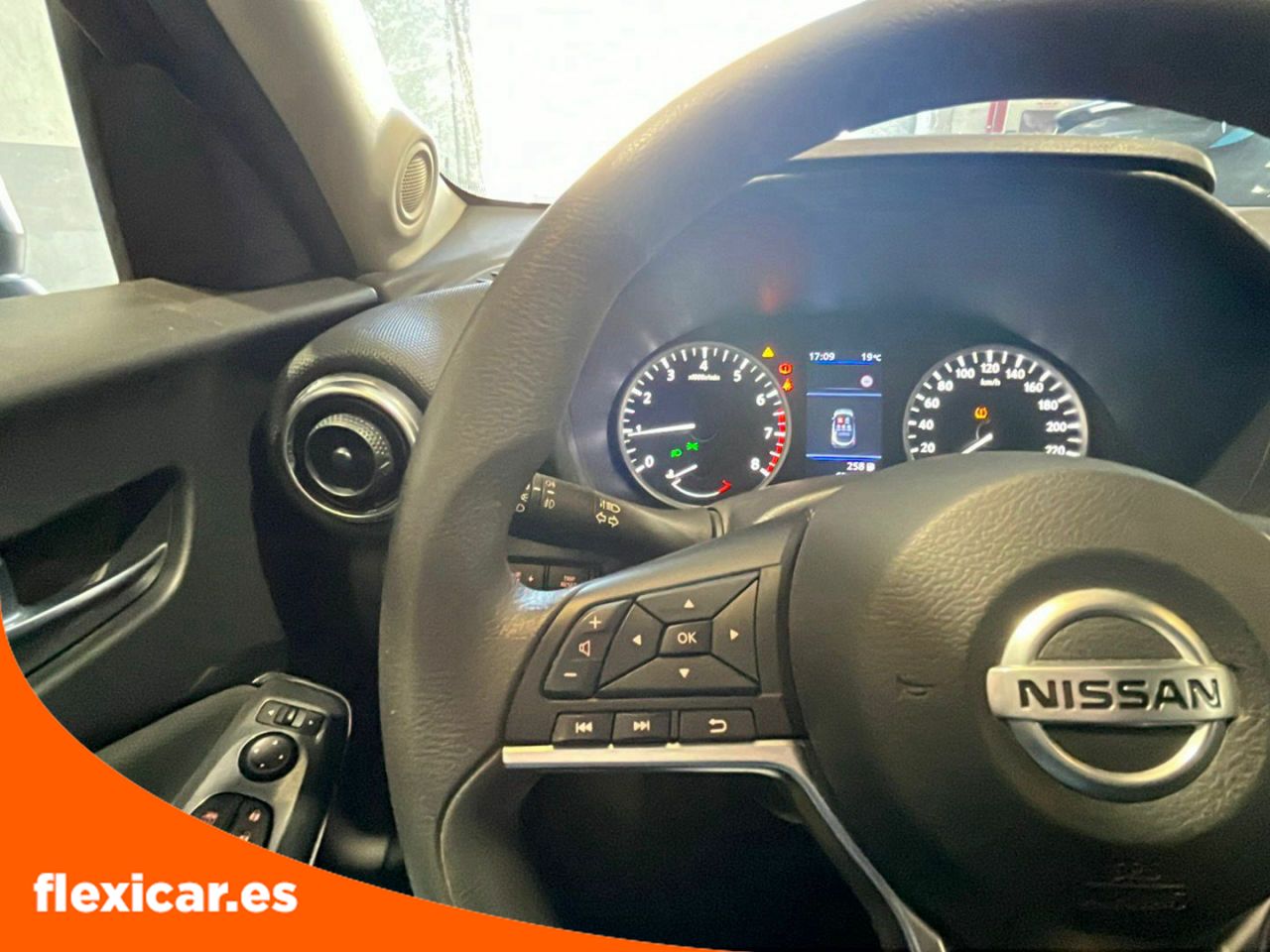 Foto Nissan Juke 13