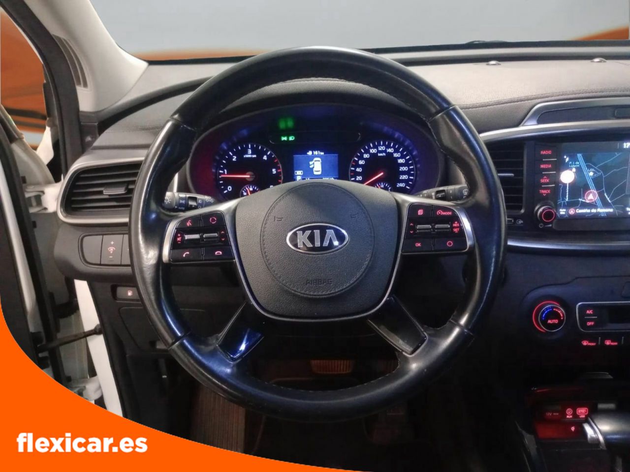 Foto Kia Sorento 13