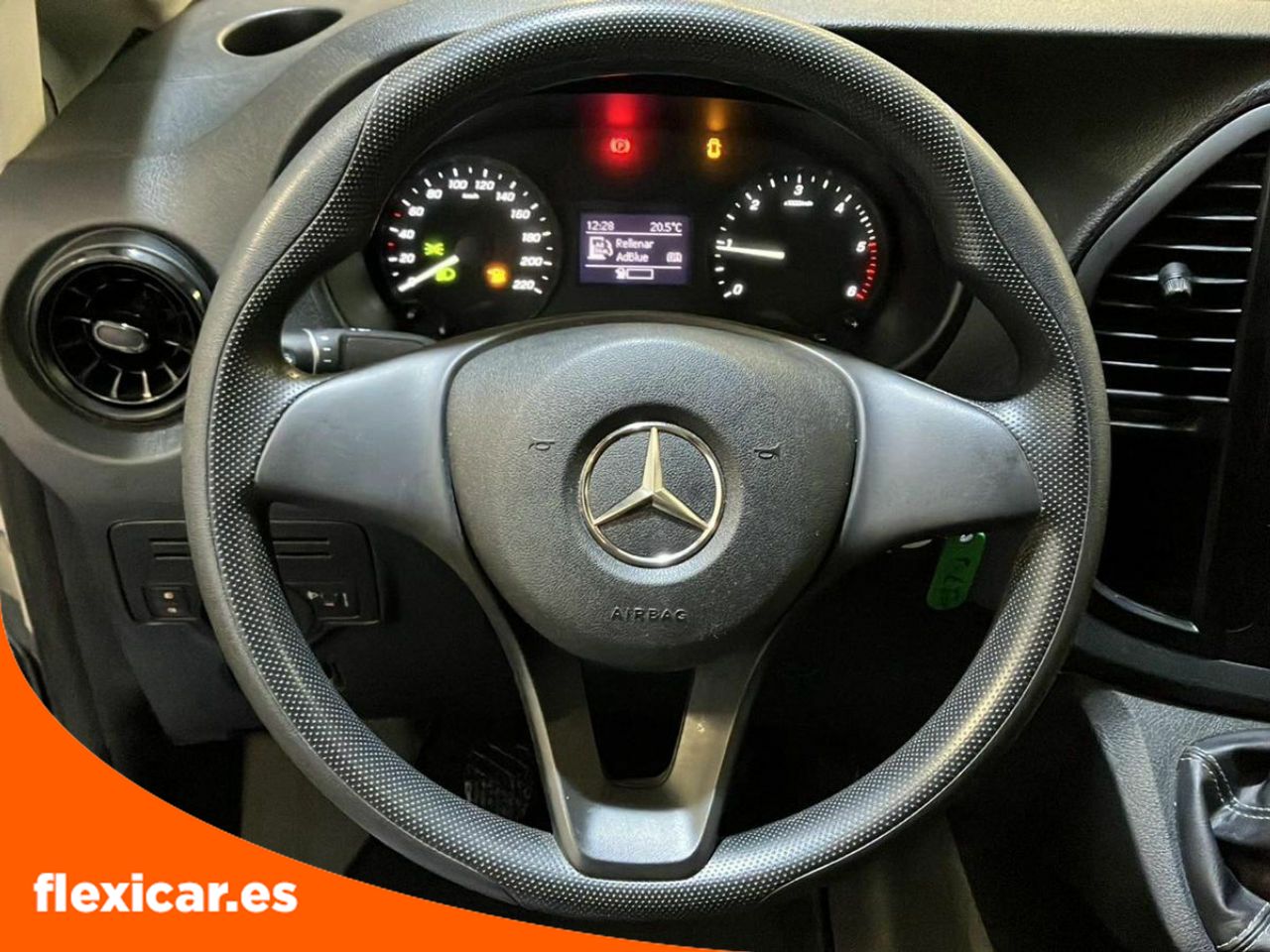 Foto Mercedes-Benz Vito 13