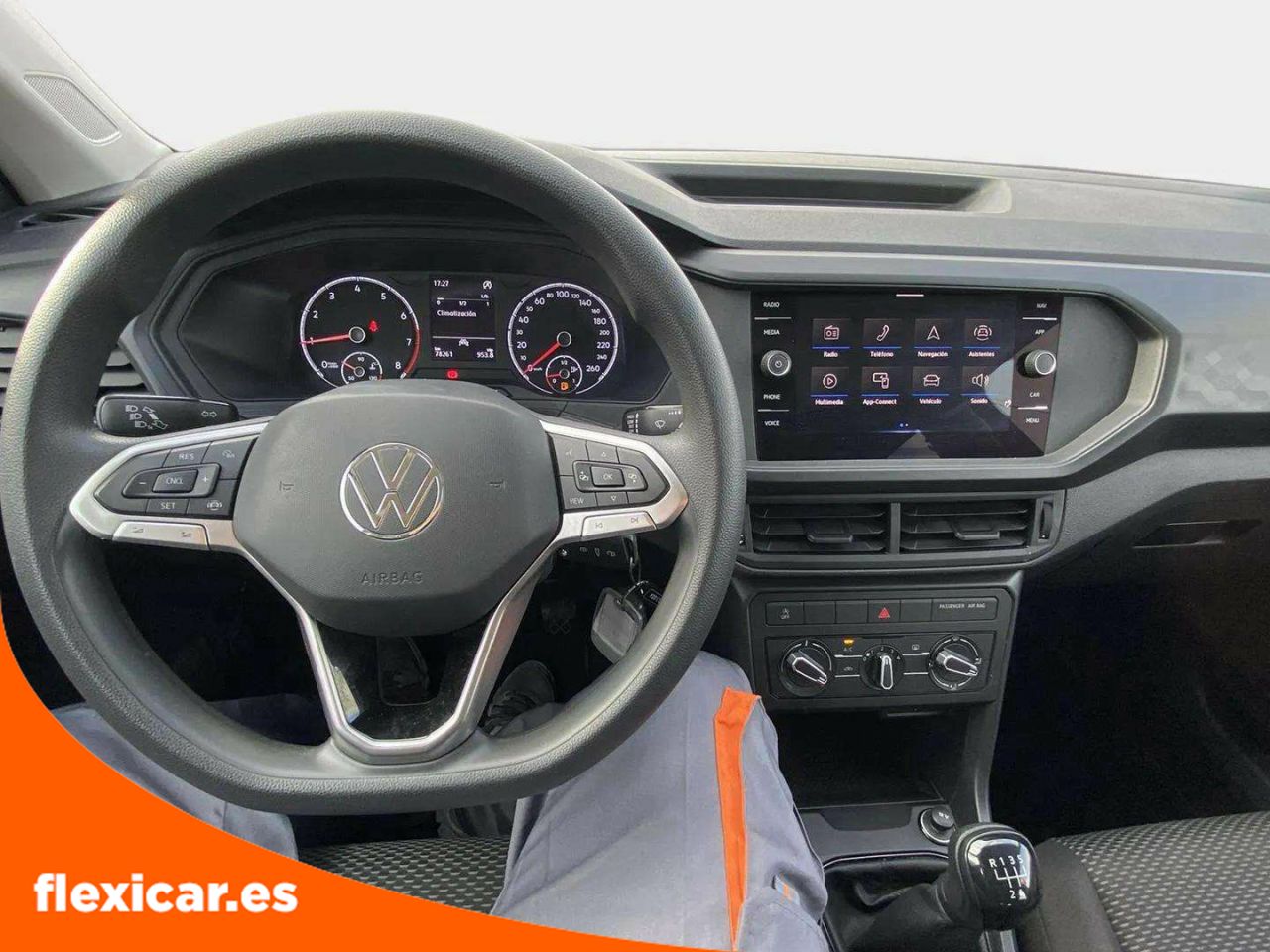 Foto Volkswagen T-Cross 11