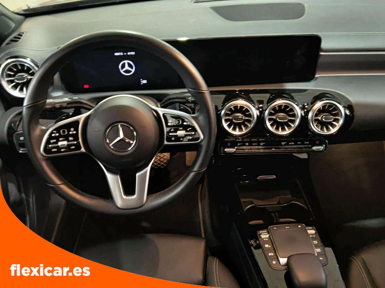 Foto Mercedes-Benz Clase CLA 12