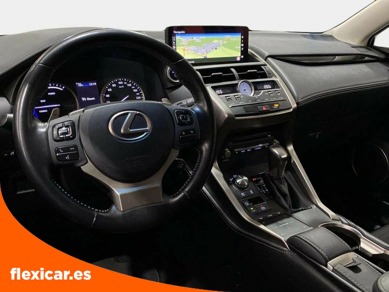 Foto Lexus NX 36