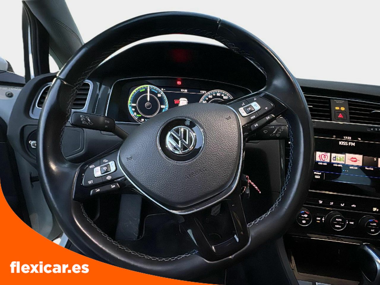 Foto Volkswagen Golf 12