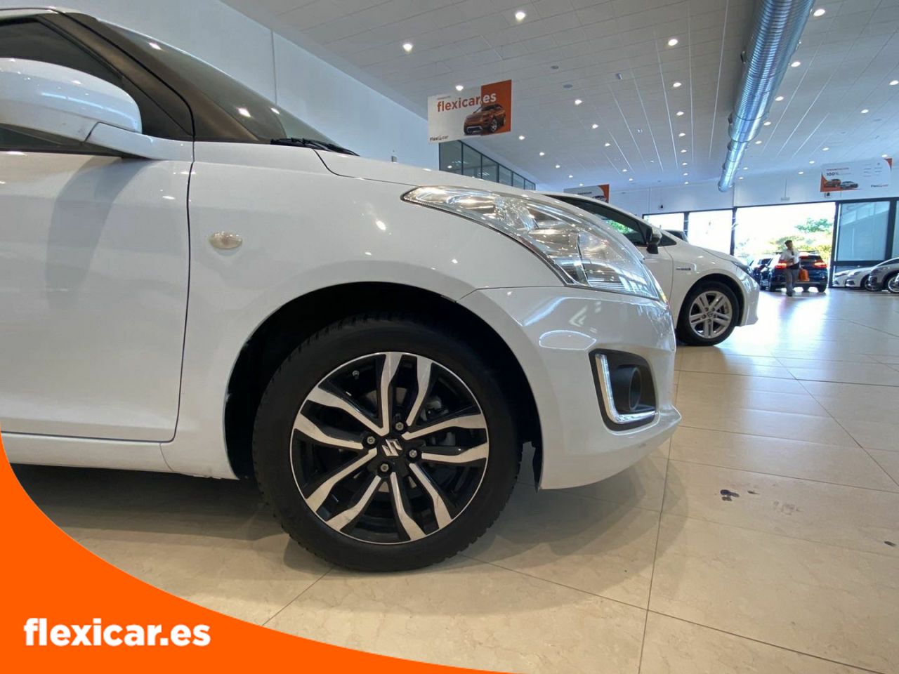 Foto Suzuki Swift 17