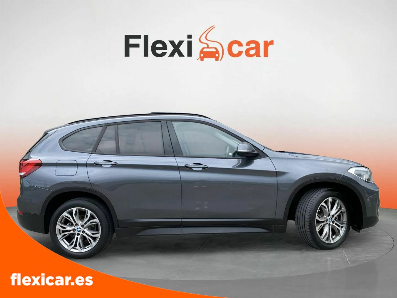 Foto BMW X1 9