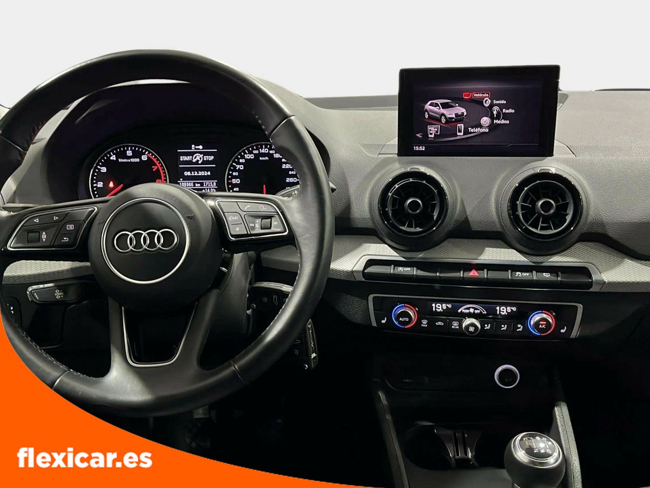 Foto Audi Q2 29