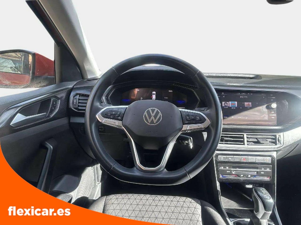 Foto Volkswagen T-Cross 10