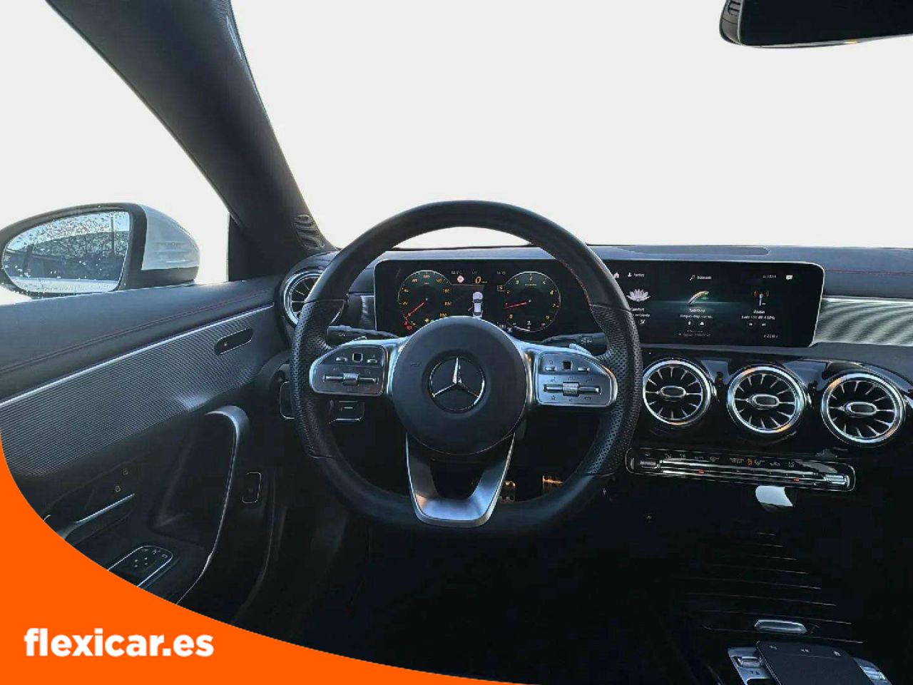 Foto Mercedes-Benz Clase CLA 12