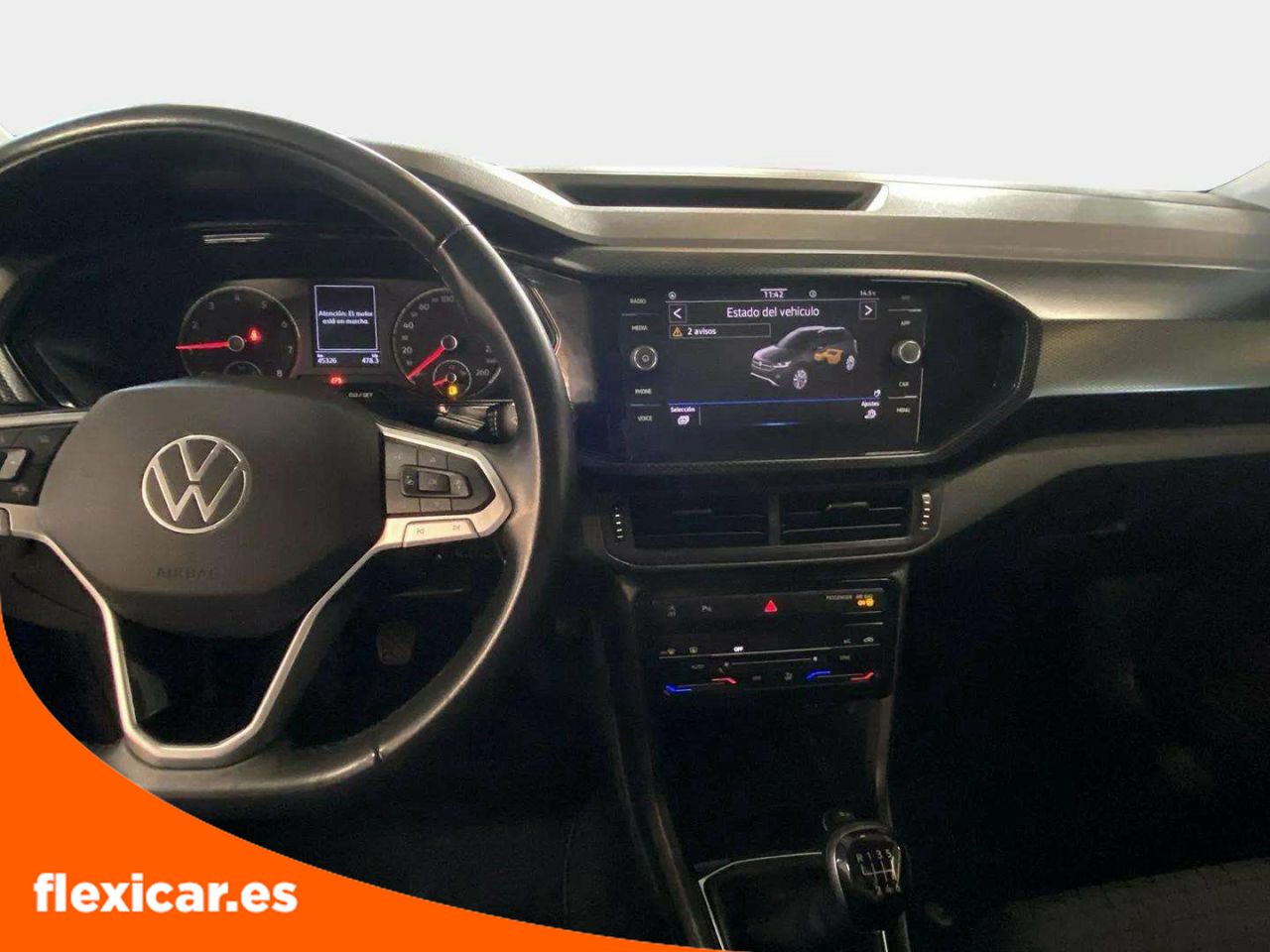 Foto Volkswagen T-Cross 11