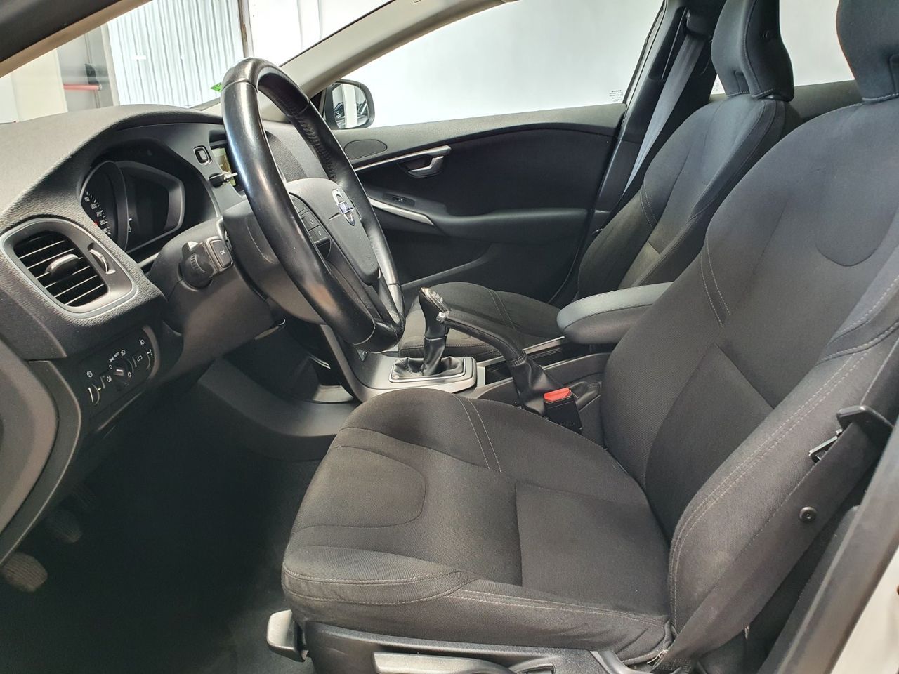 Foto Volvo V40 13