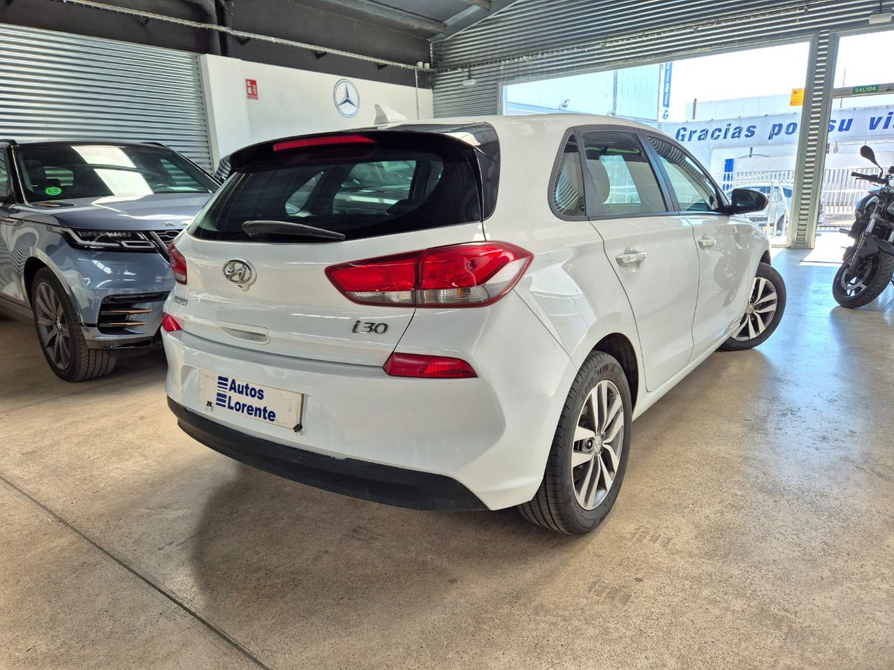 Foto Hyundai i30 4