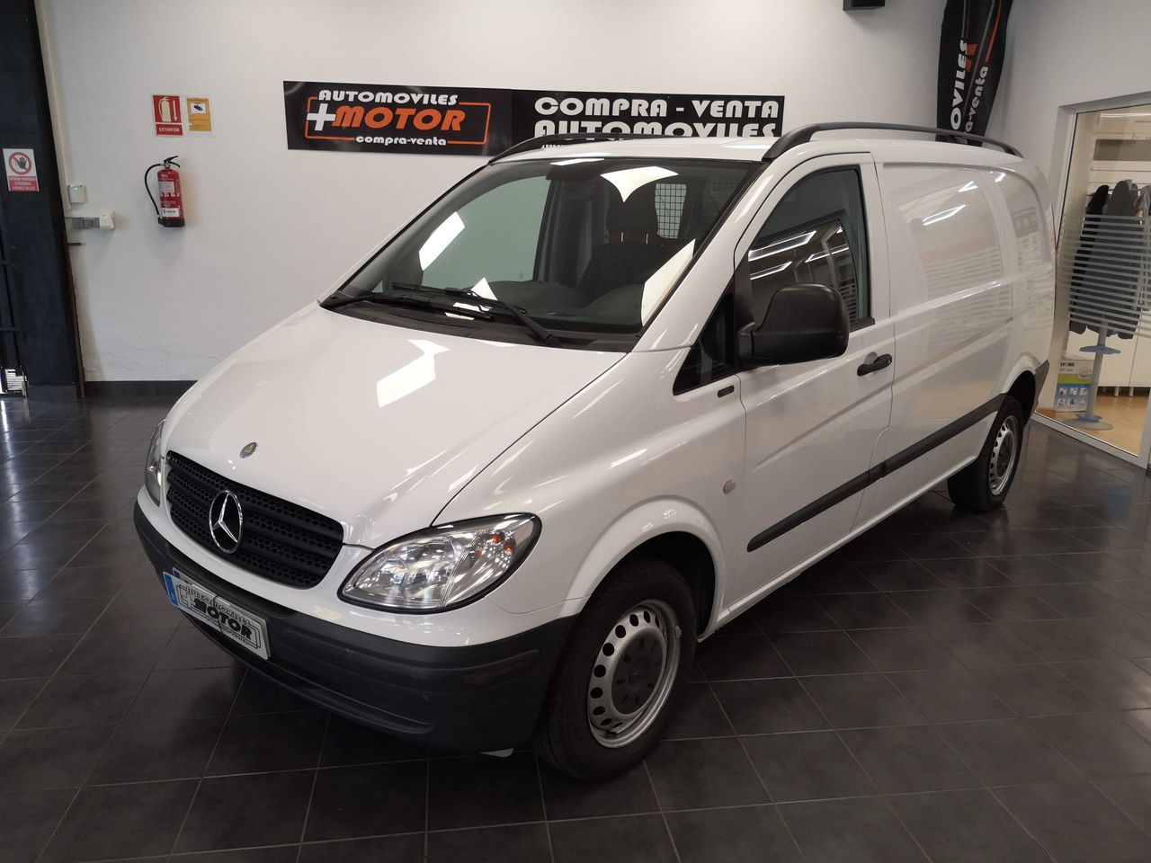 Foto Mercedes-Benz Vito 1