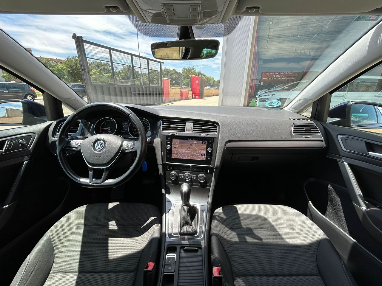 Foto Volkswagen Golf 14