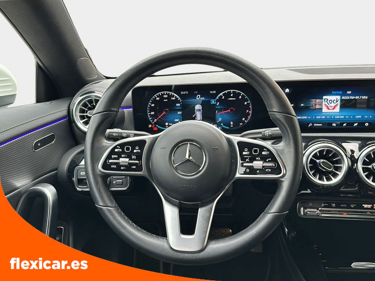 Foto Mercedes-Benz Clase CLA 11