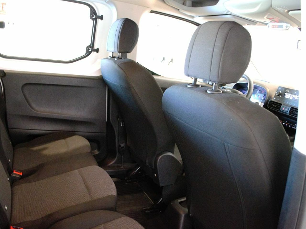 Foto Toyota Proace 12